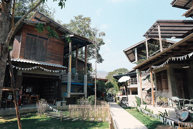 du-lich-chiang-mai-thai-lan-baan-kang-wat